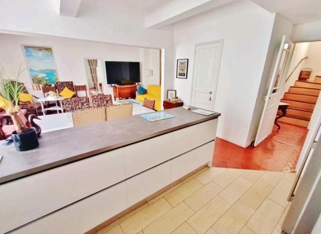 Appartement Familial - 7Pers- Hyeres-Centre Bagian luar foto